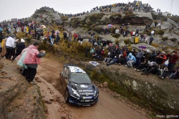 LA FIESTA DEL RALLY SE VIVE A PLENO EN EL VALLE DE PUNILLA