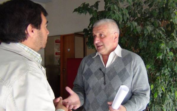 COMIENZAN A CALENTARSE LAS CAMPAÑAS POLITICAS EN CAPILLA