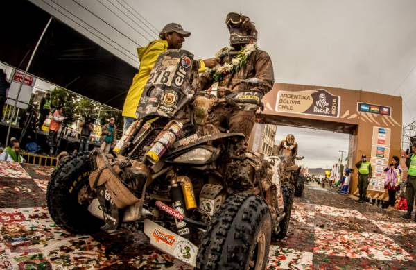 PERU SE RETIRA DEL DAKAR 2016