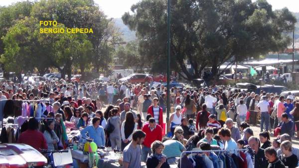 DOMINGO 11 FERIA SOBRE RUEDAS EN LA CUMBRE