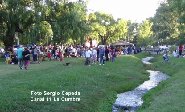 MUCHA GENTE PARTICIPO DEL EVENTO ATENTOS AL AGUA PUNILLA