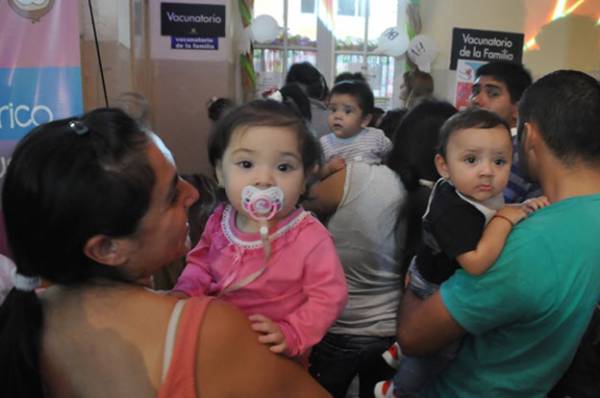 EL GOBIERNO RECUERDA QUE LOS NIÑOS DEBEN RECIBIR DOS DOSIS DE VACUNA ANTIGRIPAL