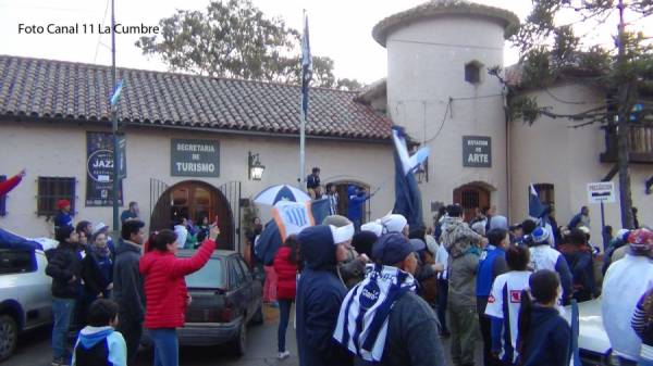 IMAGENES DE LOS FESTEJOS DE TALLERES CAMPEON EN LA CUMBRE