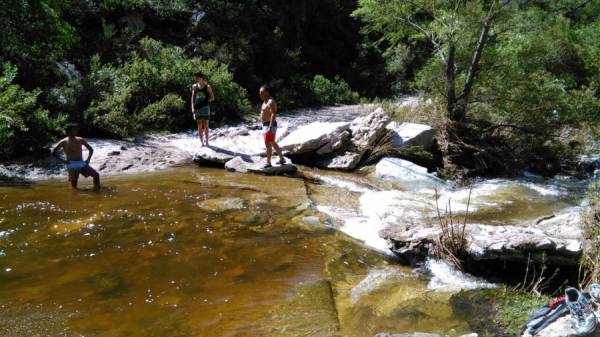 LA BAJADA AL RIO PINTOS ESTA INTRANSITABLE