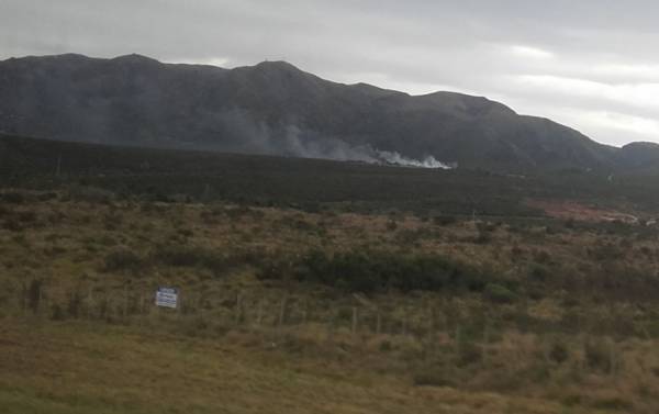 EL HUMO CASI PERMANENTE DEL BASURAL DE LA CUMBRE