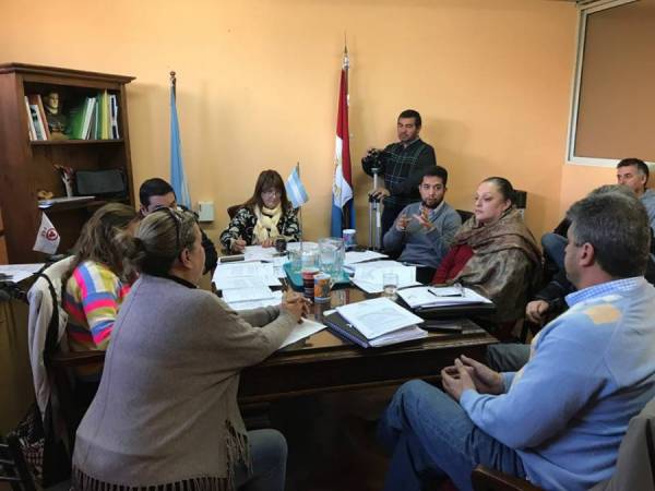 TEMAS A TRATAR LOS CONCEJALES DE CAPILLA