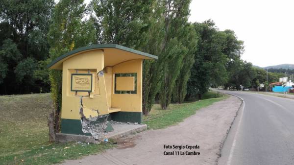 ACCIDENTE A LA MADRUGADA, ALCOHOL Y GARITA DESTRUIDA