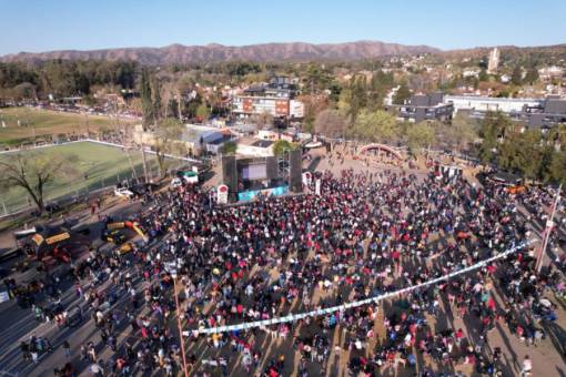 MILES DE FAMILIAS  DISFRUTARON DEL GRAN FESTEJO POR EL DÍA DE LA NIÑEZ