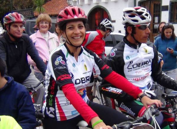 SOLEDAD REALIZA UN HOMENAJE A LOS CICLISTAS CON UNA POESIA