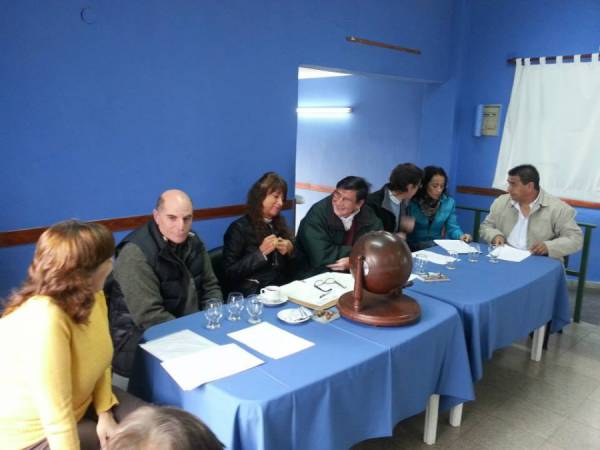 SE REALIZO EL ACTO DE ADJUDICACION DE LOTES MUNICIPALES DE LA CUMBRE