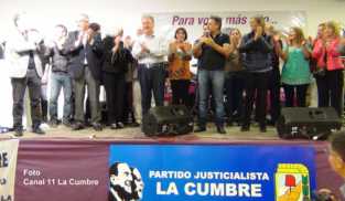 MULTITUDINARIO ACTO DEL CANDIDATO RUBEN OVELAR