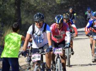 NOS SENTIMOS CICLISTAS PROFESIONALES POR UN DIA