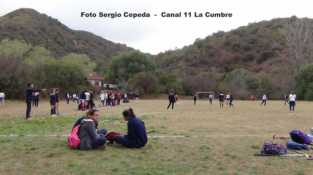 INTERCOLEGIAL DE HOCKEY SOBRE CESPED EN LA CUMBRE