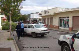 CHOCARON EN LA CUMBRE, DEJARON EL AUTO Y SE FUERON