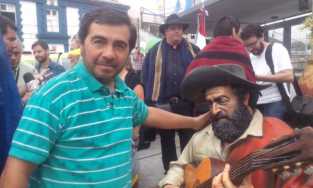 INAUGURACION DE LA ESCULTURA DE CAFRUNE EN COSQUIN