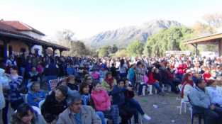 LA FIESTA CON CUTI Y ROBERTO CARABAJAL EN CAPILLA DEL MONTE