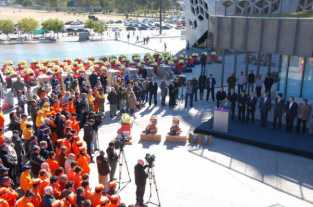 LUEGO DE LAS CRITICAS, LA PROVINCIA ENTREGO EQUIPAMIENTOS A BOMBEROS