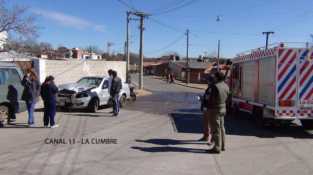 UN MOTOCICLISTA HERIDO EN UN PELIGROSO CRUCE DE LA CUMBRE