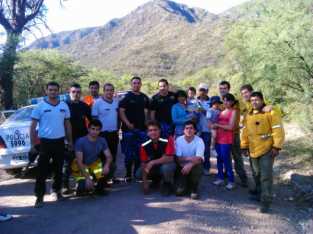 BUEN TRABAJO DE LOS BOMBEROS DE LA CUMBRE EN LA BUSQUEDA DEL NIÑO PERDIDO